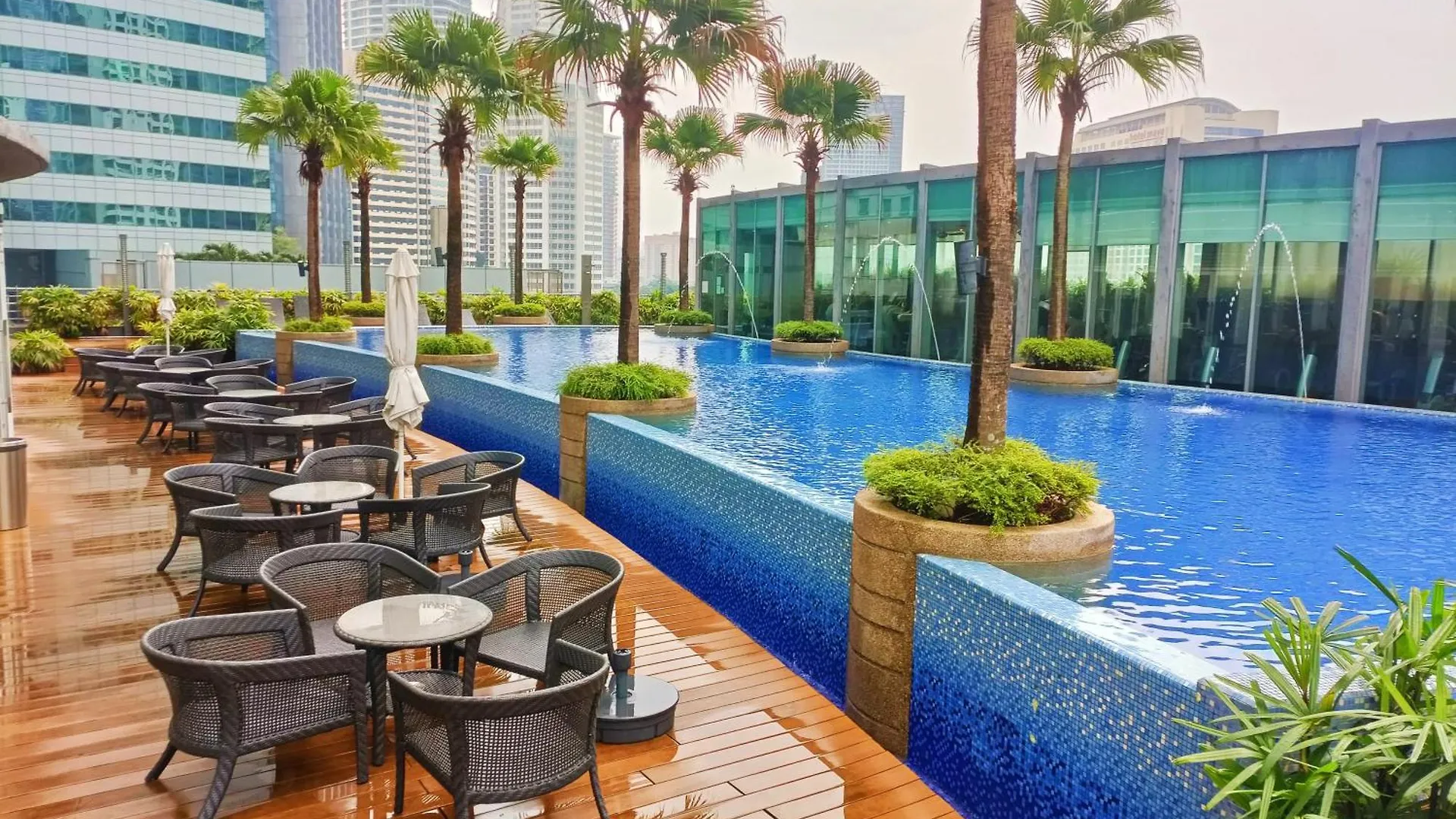 Vortex Suites Klcc By Comfy House location